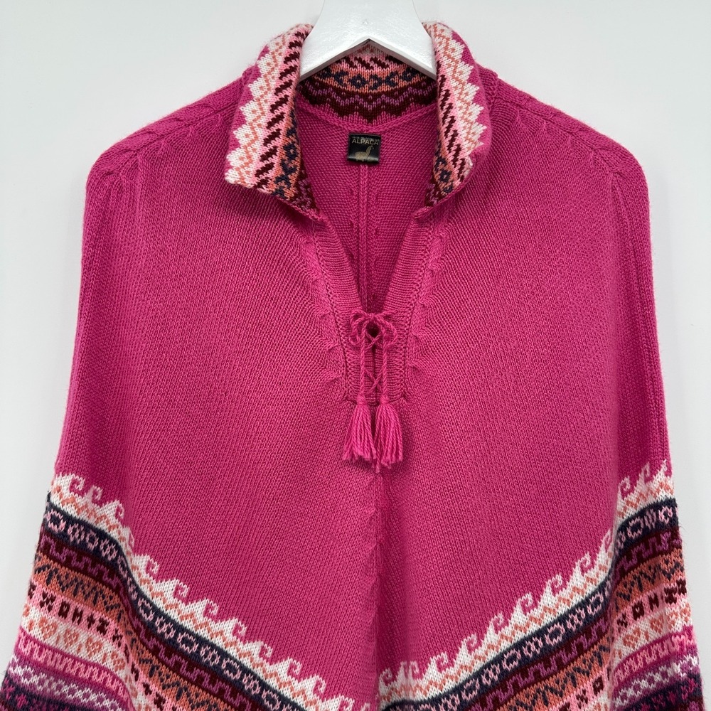 Alpaca Poncho Sweater Women One Size Fringe Made in Peru Nomadic Boho Artsy Pink - Picture 4 of 10